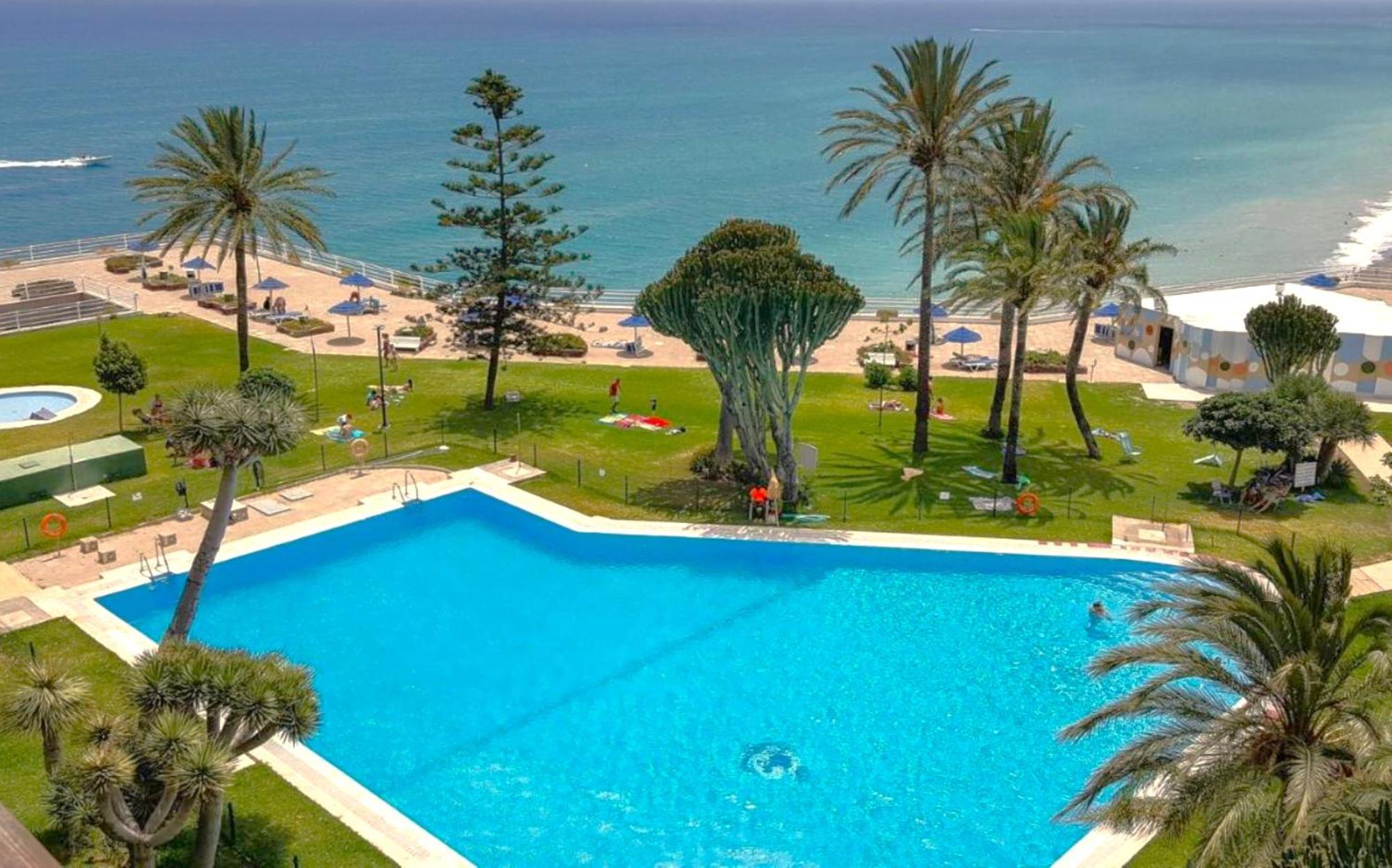 Santa Clara Modern & Exclusive Seafront Apartment Torremolinos Eksteriør bilde