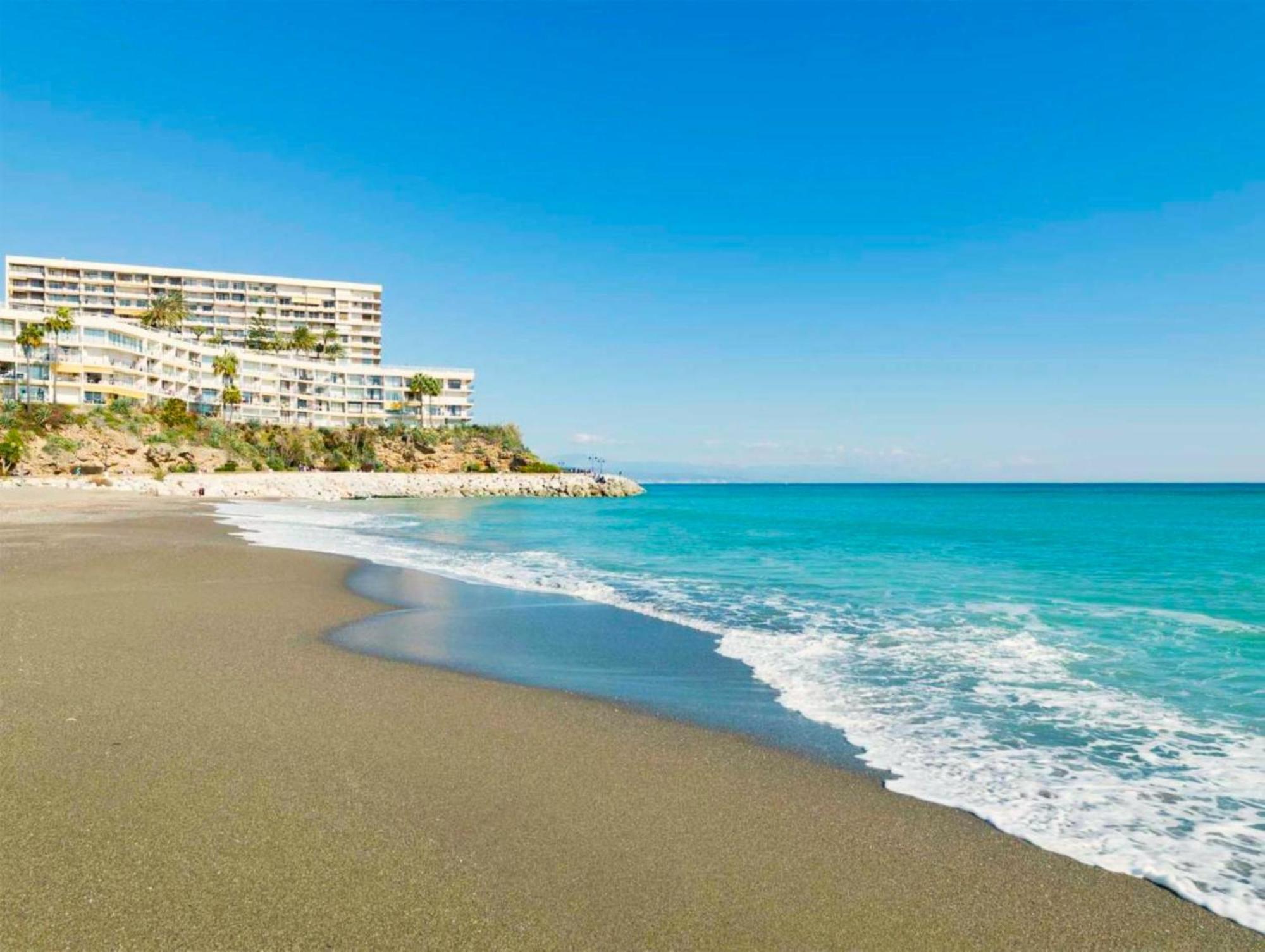 Santa Clara Modern & Exclusive Seafront Apartment Torremolinos Eksteriør bilde